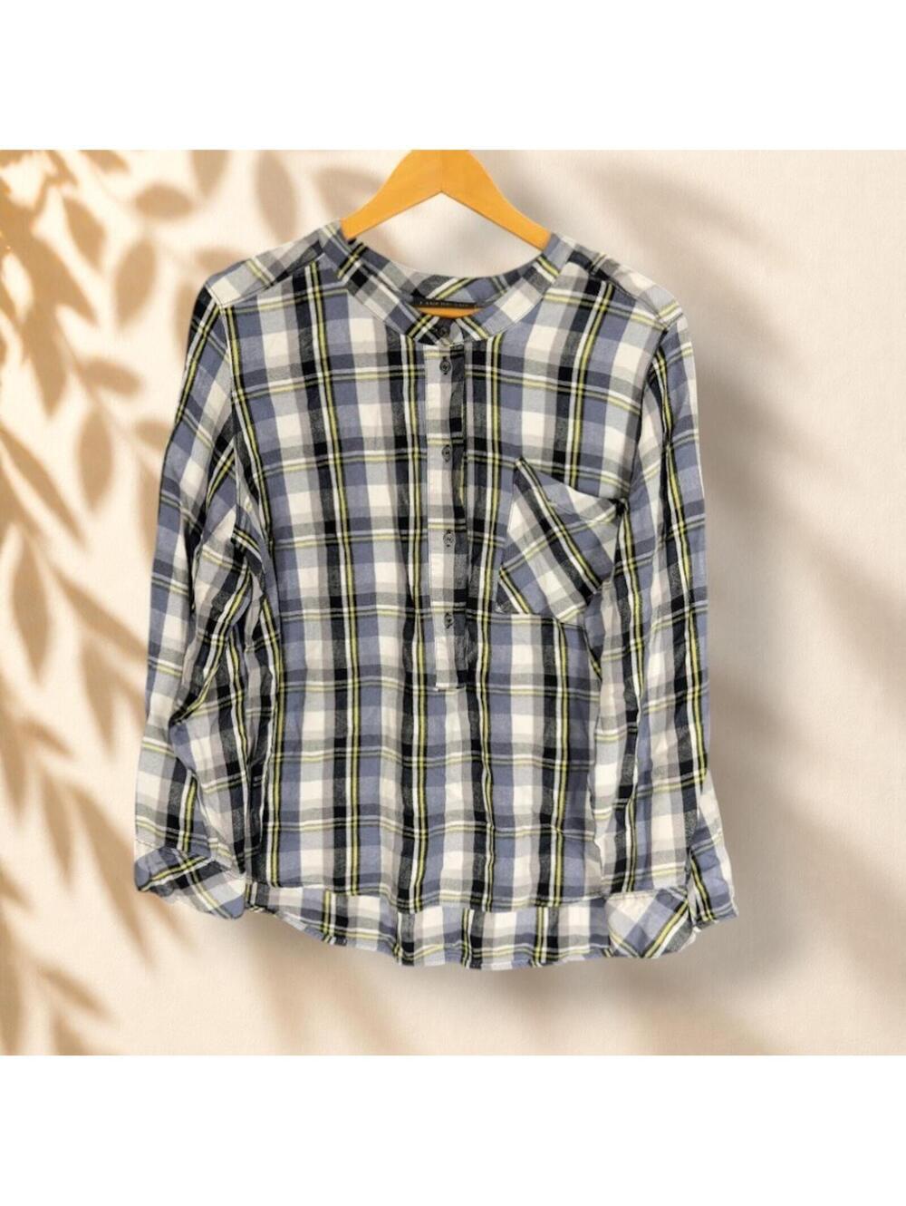 Lane Bryant Blouse Women 22 Plus Gray Plaid 1/2 Button Long Sleeve Pockets Rayon